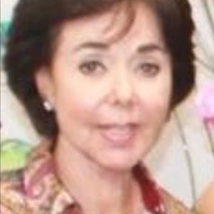 Meet your Posher, Betsa